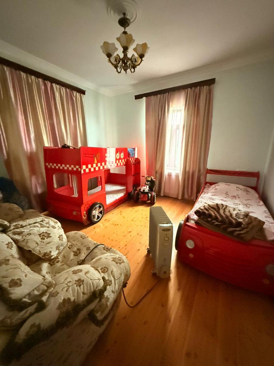 Satılır 4 otaqlı həyət evi/bağ evi 200 m² — Ev, villa, Bakı (12)