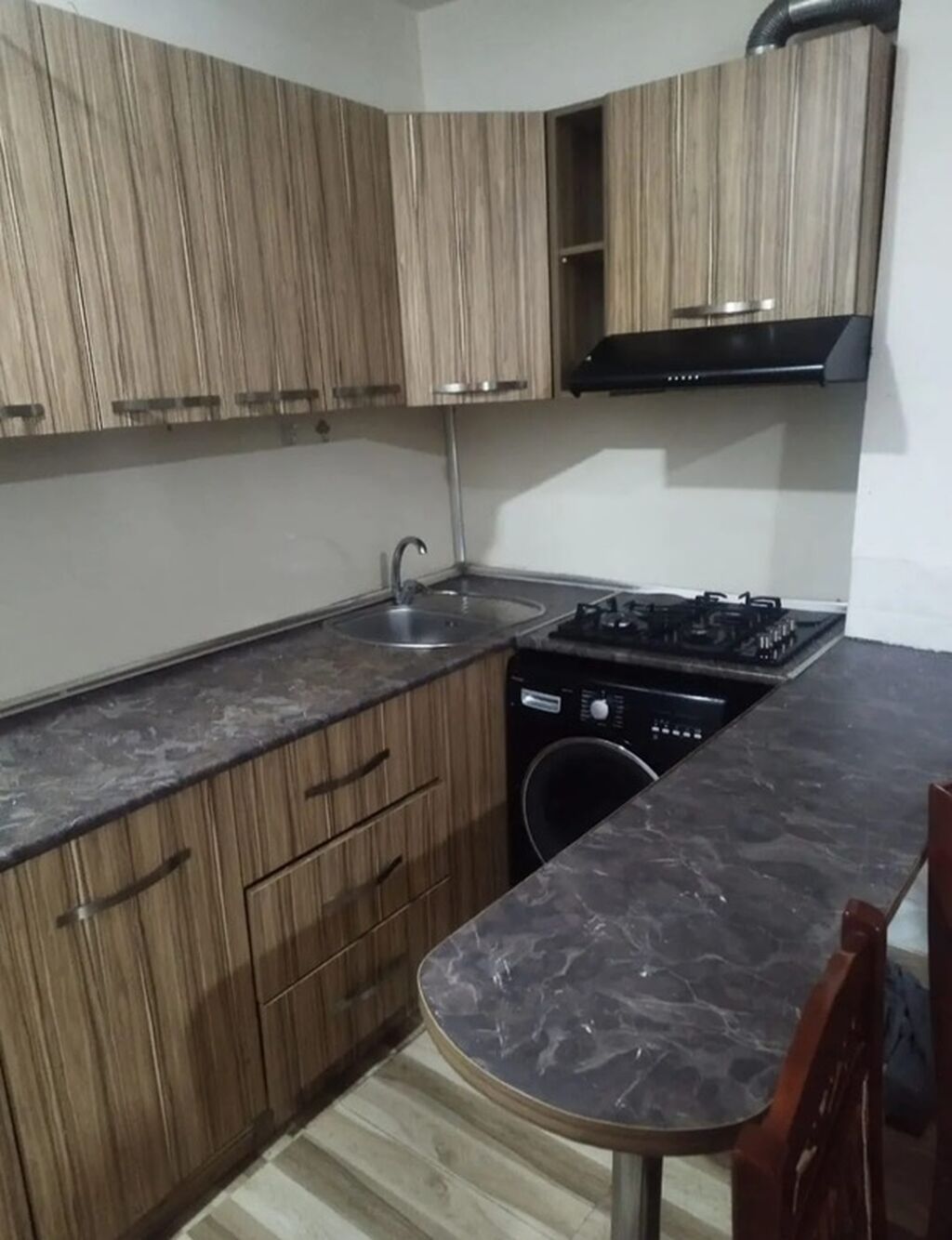 Ev her kese verilir oglanlara qizlara. metroyla arasi 5 deyqe — Mənzil, Bakı (5)