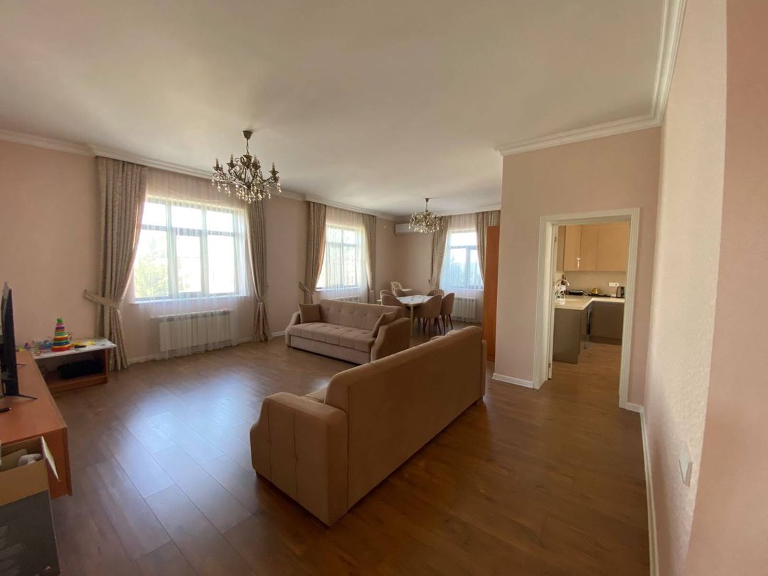 Satılır 5 otaqlı həyət evi/bağ evi 190 m² — Ev, villa, Bakı (3)