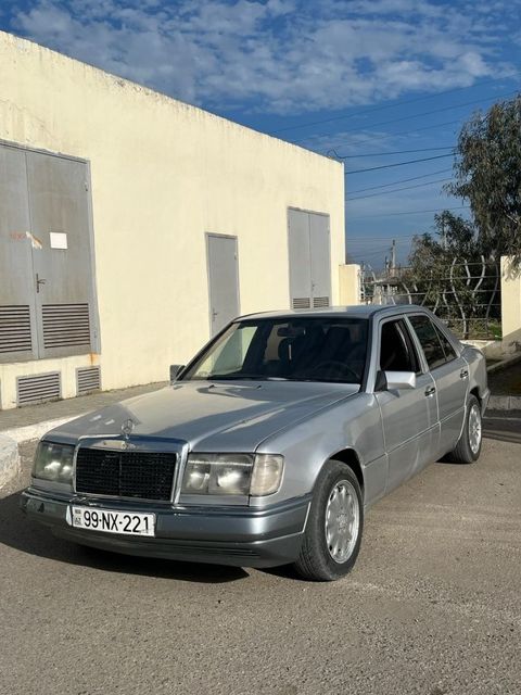 Mercedes E 220, 2.2 L, 1994 il, 450 000 km — Sabirabad