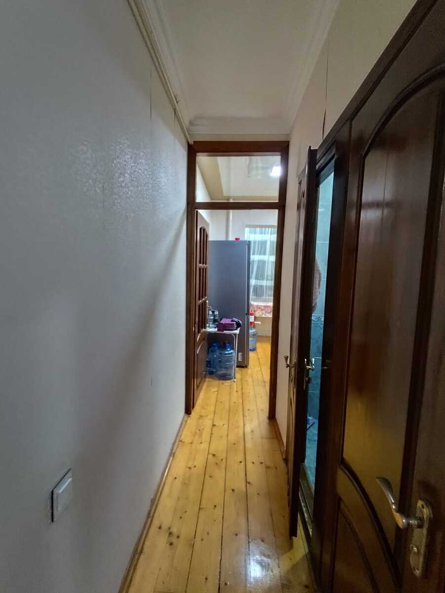 Satılır 2 otaqlı köhnə tikili 65 m² — Mənzil, Bakı (9)