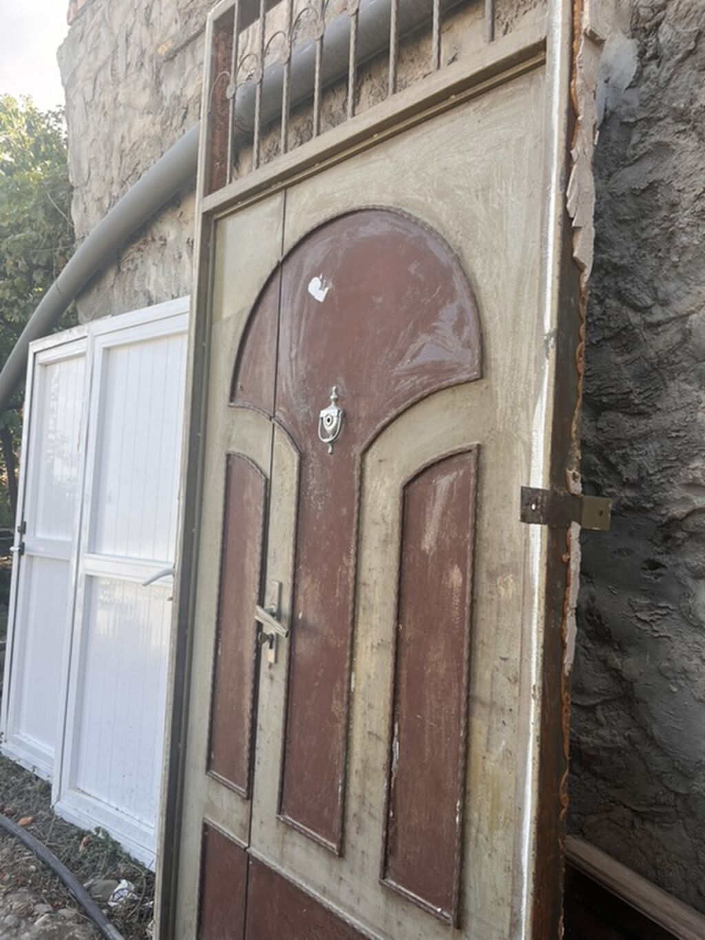 Metaldan giriş qapısı və karkası - Material: qalın metal təbəqə və — Pəncərələr, qapılar, balkonlar, Gəncə (2)