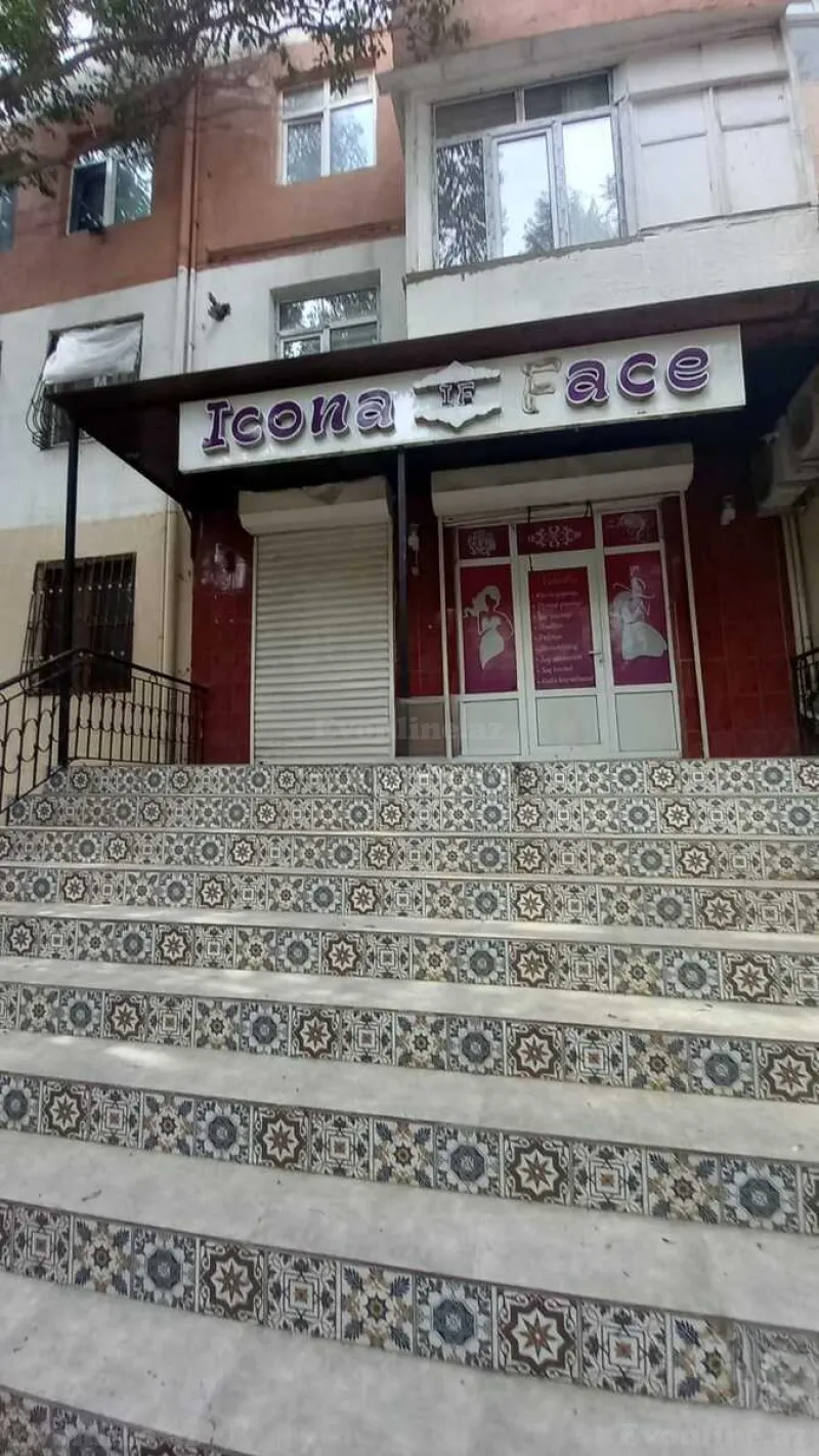 Satılır Obyekt 32 m² Bakı, Nəsimi r., Memar Əcəmi m., 4-cü mikrorayon — Bakı