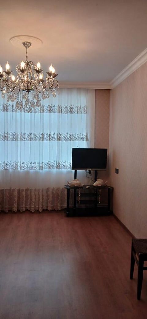 Satılır 3 otaqlı yeni tikili 70 m² — Bakı