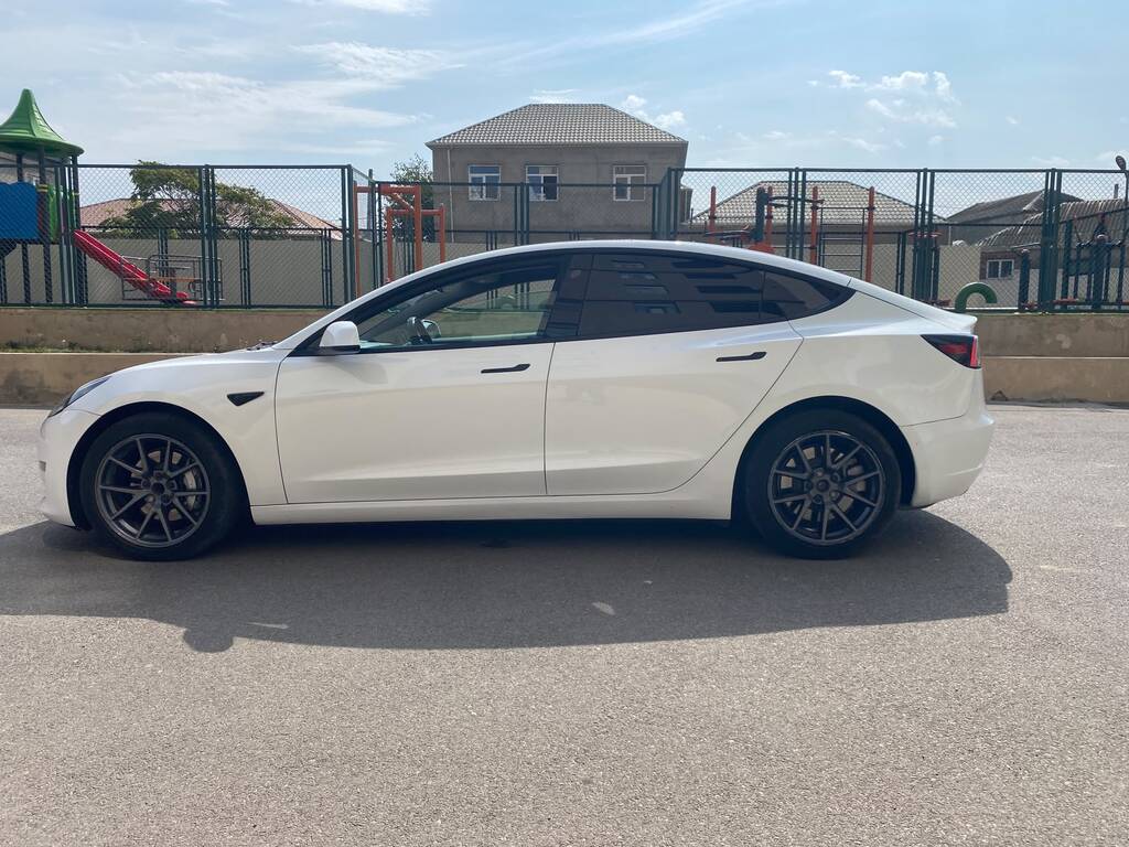 Tesla Model 3, 60 kWh, 2023 il, 126 000 km 77-TX-210 — Avtomobillər, Bakı (4)