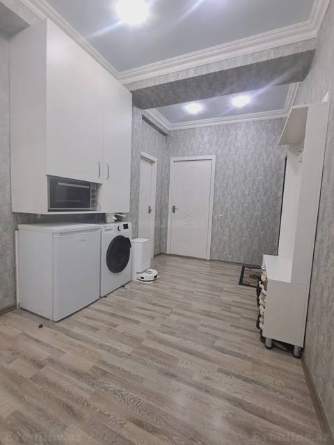 Satılır 3 otaqlı Mənzil Yeni tikili 90 m² Bakı, Yasamal r., Yeni Yasamal — Azim
