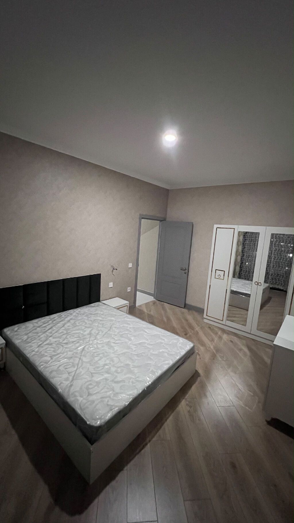 70 kv. m, 2 otaqlı — Ev, villa, Bakı (3)