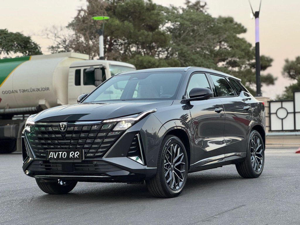 Changan Uni-Z, 1.5 L, 18.4 kWh, 2025 il, yeni — Avtomobillər, Bakı