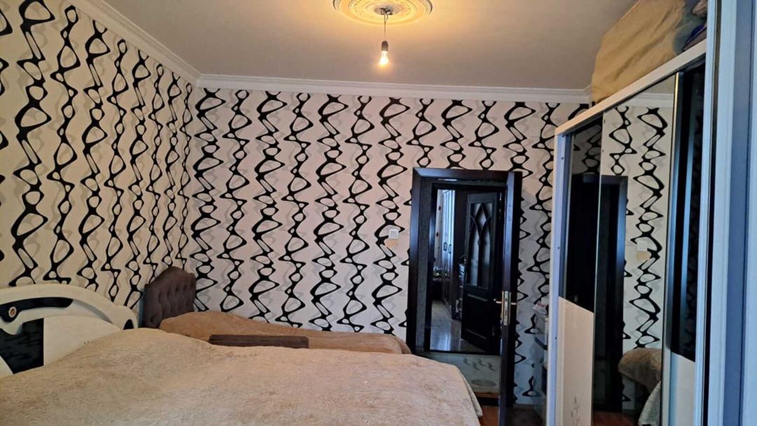 Satılır 4 otaqlı köhnə tikili 110 m² — Mənzil, Bakı (6)
