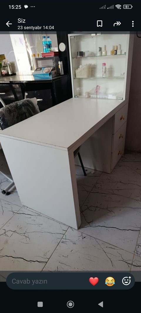 Düz masa, Siyirməli, Polkalı, Mat laminat — Digah
