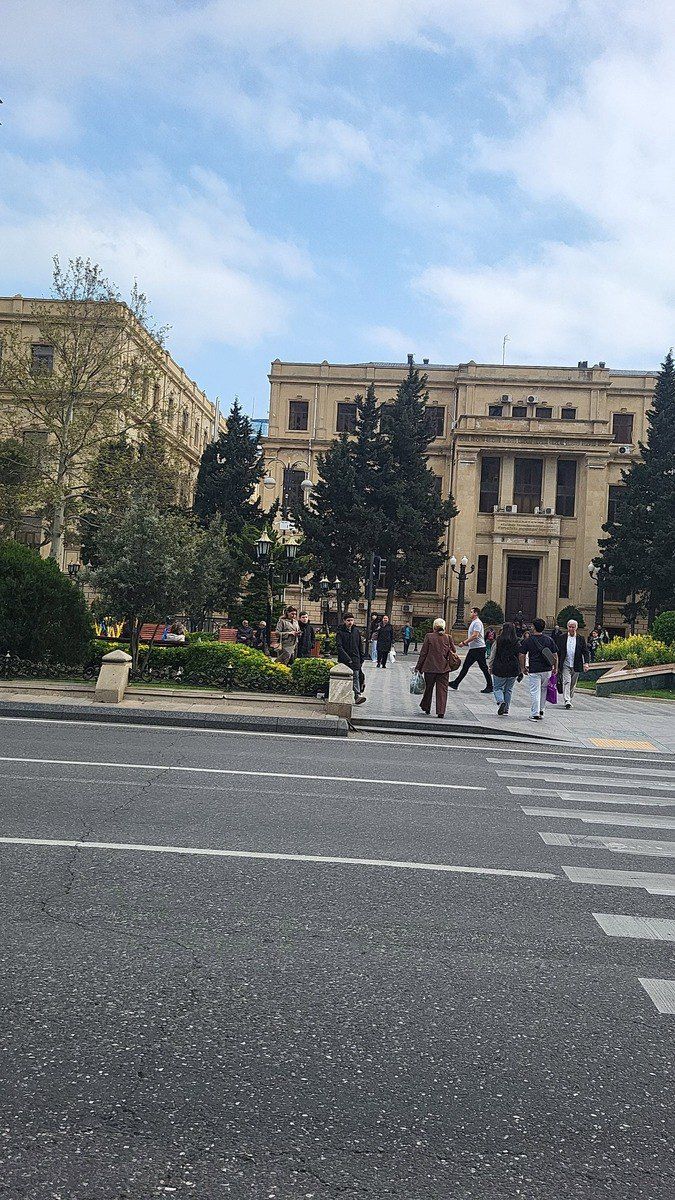 Satılır obyekt 100 m² — Əmlak, Bakı (2)