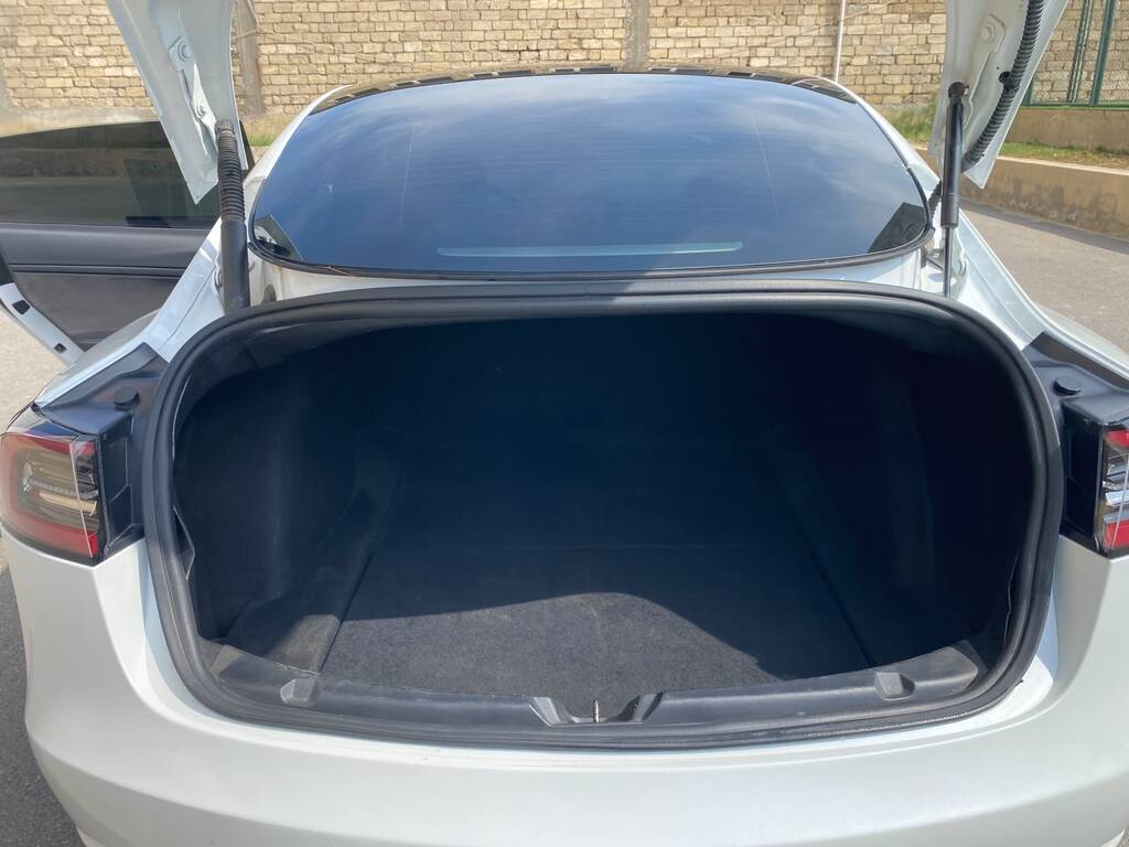 Tesla Model 3, 60 kWh, 2023 il, 126 000 km 77-TX-210 — Avtomobillər, Bakı (12)