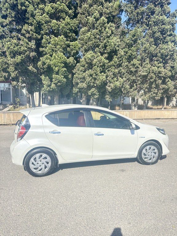 Toyota Aqua, 1.5 L, 0.87 kWh, 2019 il, 201 000 km — Avtomobillər, Sumqayıt (7)