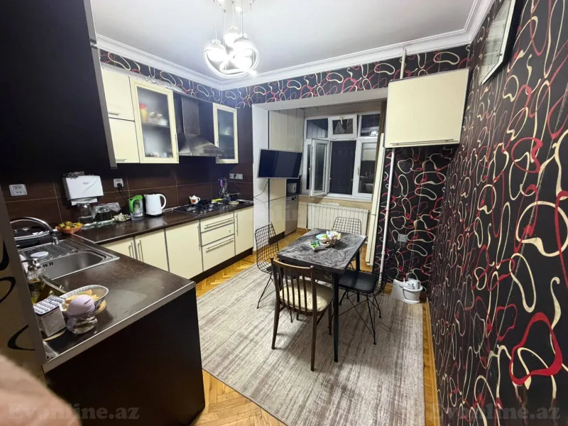 Satılır 3 otaqlı Mənzil Köhnə tikili 75 m² Bakı, Xətai r., Əhmədli m., Əhmədli — Mənzil, Bakı (7)