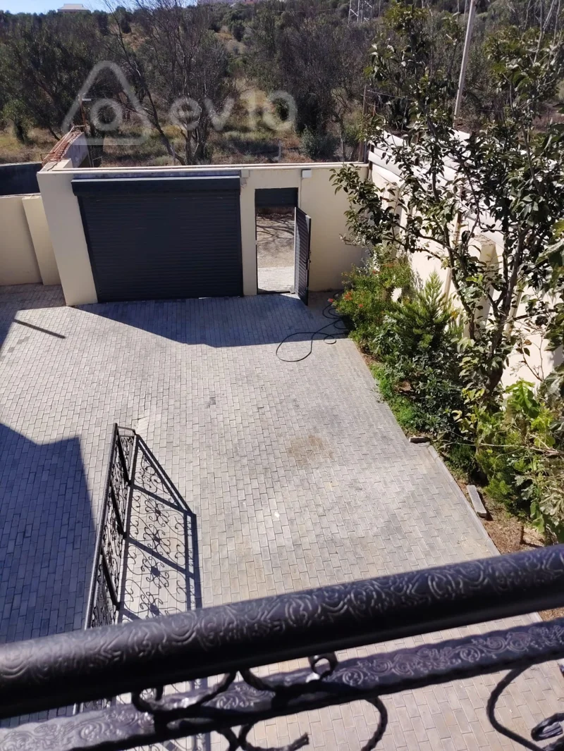 5 otaqlı həyət evi, 270 m², Xətai rayonh köhnə günəşli qəs — Ev, villa, Bakı (8)