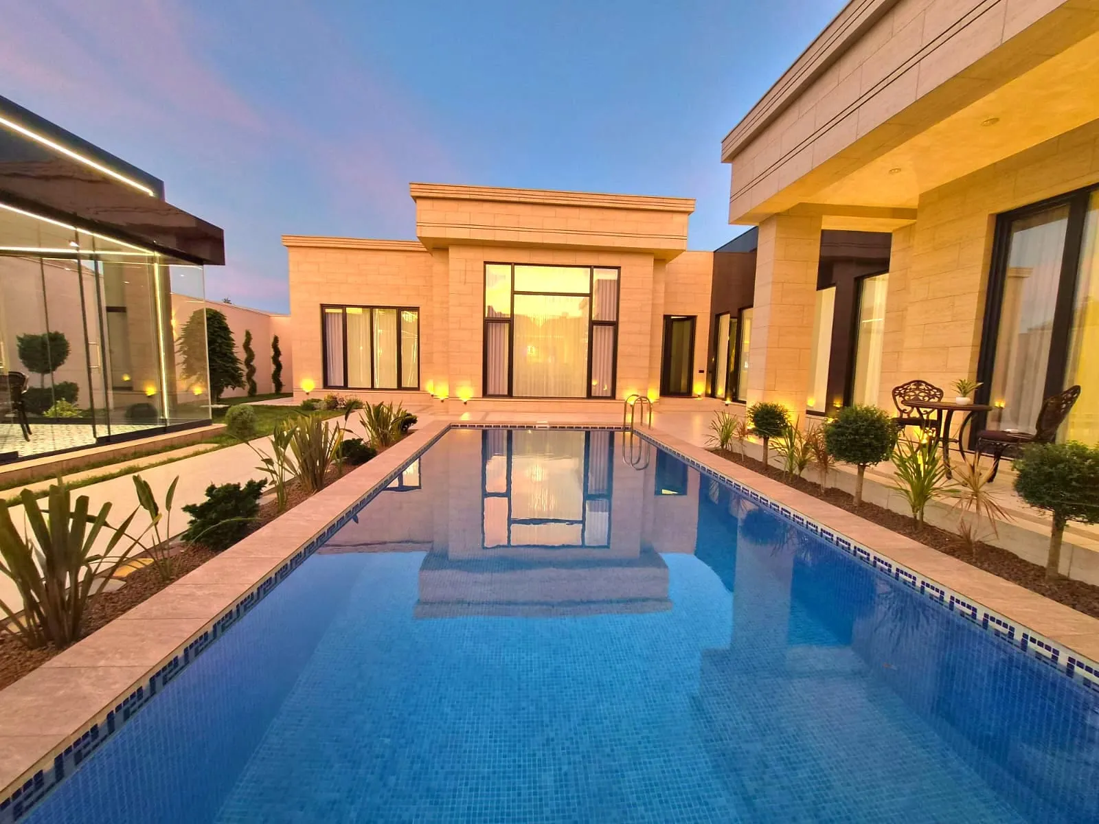 Şüvəlan, 5 otaqlı Həyət evi satılır - 220 m², 1 mərtəbə, 6.5 sot — Ev, villa, Bakı