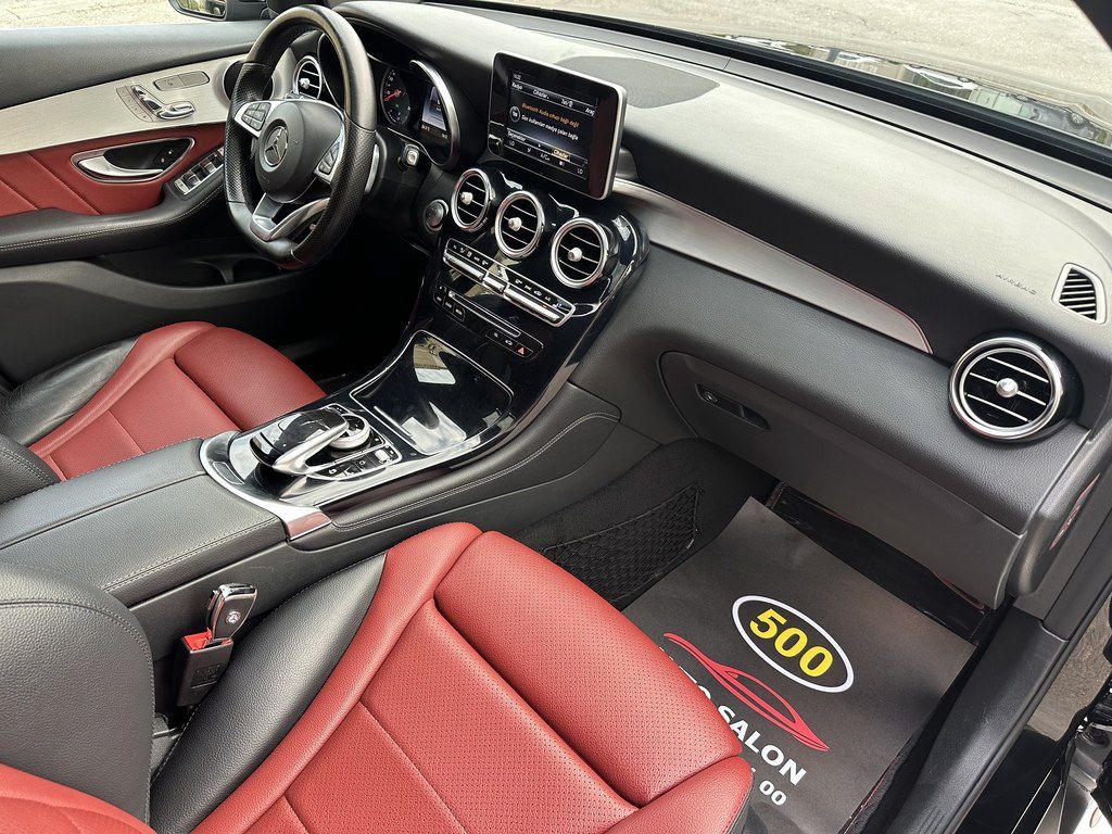 Mercedes GLC 250 4MATIC Coupe, 2.0 L, 2017 il, 129 000 km 23-II-100 — Avtomobillər, Bakı (12)
