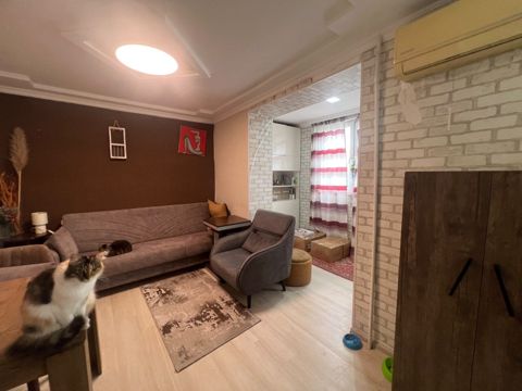 Satılır 2 otaqlı köhnə tikili 36 m² — Bakı