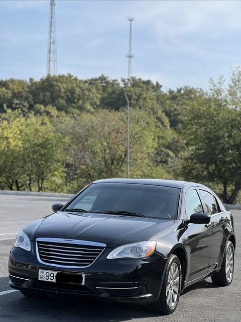 Chrysler 200, 2.4 L, 2012 il, 190 000 km — Zaqatala