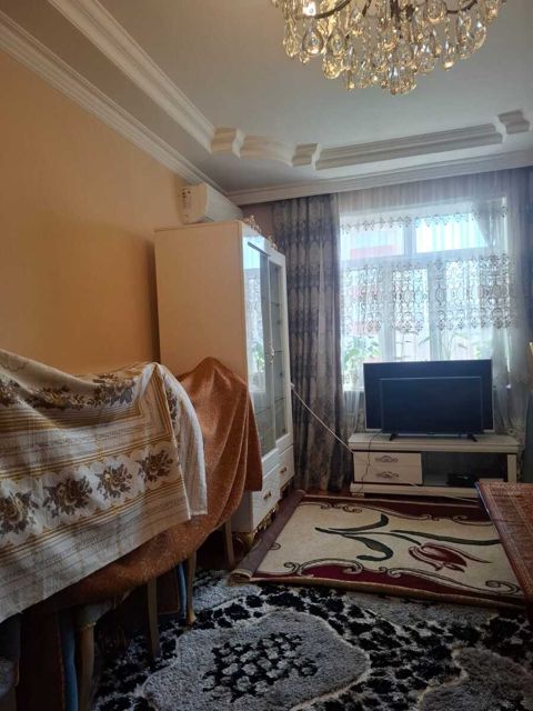 Satılır 3 otaqlı köhnə tikili 75 m² — Bakı