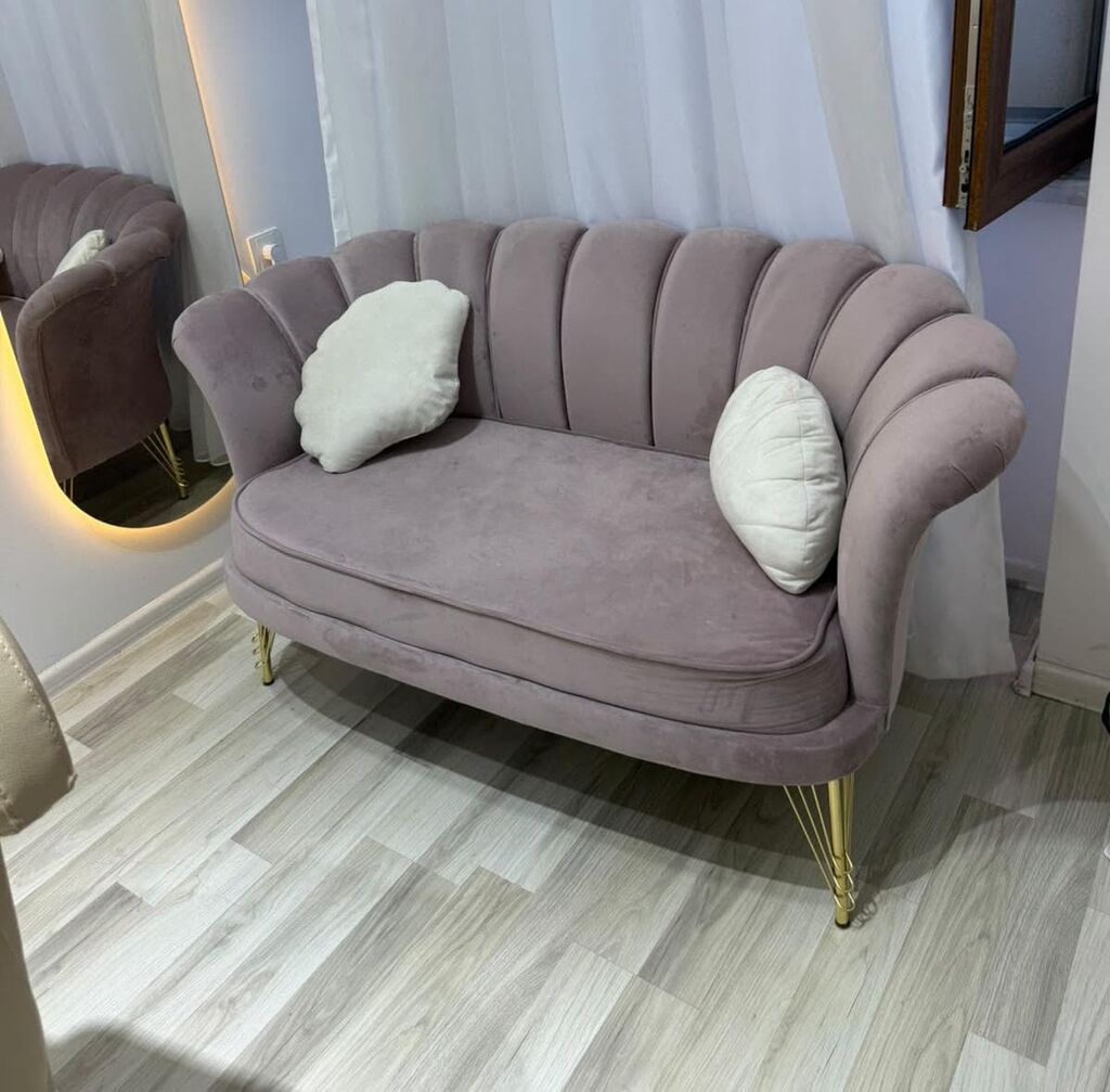 Divan az işlənib 170₼. Endirim üçün qəti yazmayın. Ünvan Razin (NRR) — Divanlər, Digah