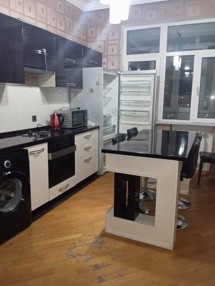 İcarəyə verilir 2 otaqlı yeni tikili 95 m² — Mənzil, Bakı (5)