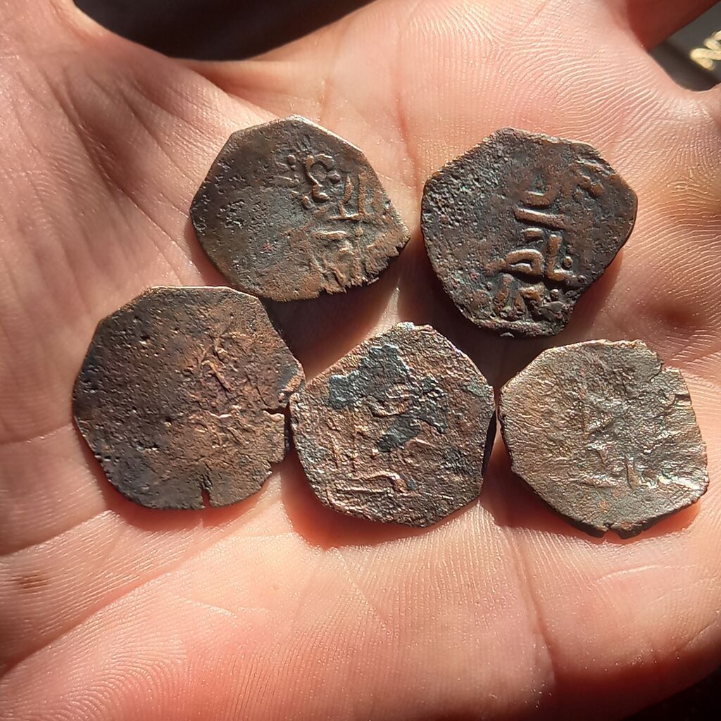 23 ədəd biryerdə Azərbaycanın Atabəyləri Hicri 1136-1225 Hardasa — Sikkələr, Bakı (10)