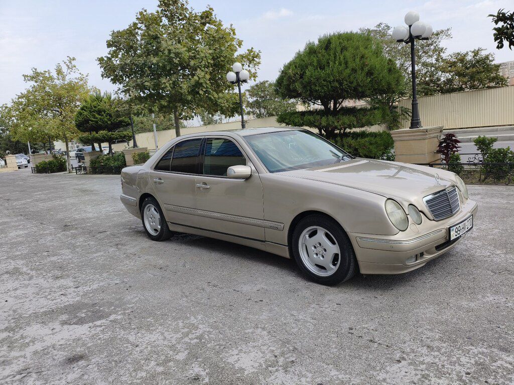 Mercedes E 270, 2.7 L, 2001 il, 409 250 km 99-HV-270 — Avtomobillər, Bakı (6)