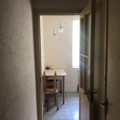 İcarəyə verilir 2 otaqlı köhnə tikili 45 m² — Bakı
