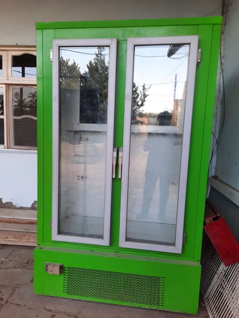 *Soyuducu satilir* *qiyməti 700₼* *ūnvan Türkan z⁹⁰kod6236* — Bakı