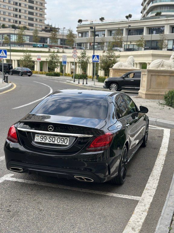 Mercedes C 300, 2.0 L, 2021 il, 137 000 km 99-SQ-090 — Avtomobillər, Bakı (5)