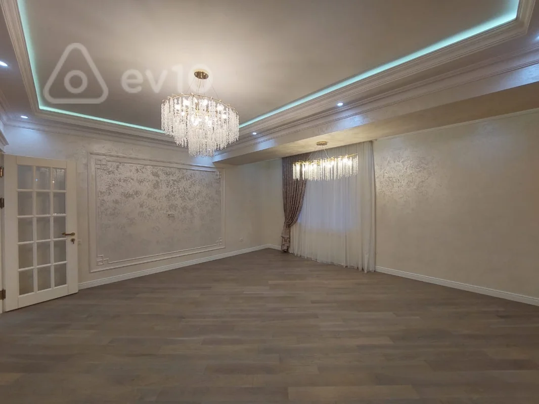 3 otaqlı mənzil, 154 m², Mirqasımov — Mənzil, Bakı (7)