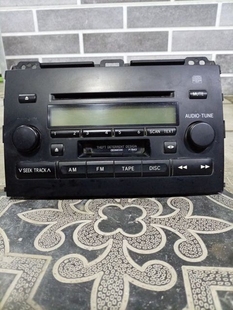 Toyota zavod maqnitofonu – CD/Tape/Radio - Orijinal Toyota başlıq — Bakı