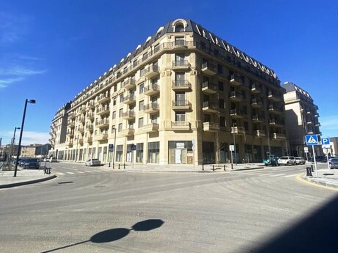 Satılır 4 otaqlı yeni tikili 147 m² — Mənzil, Bakı