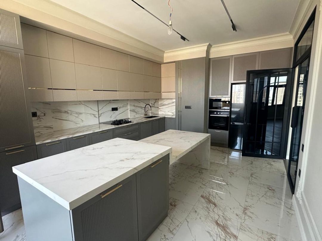 Satılır 5 otaqlı yeni tikili 225 m² — Mənzil, Bakı (5)