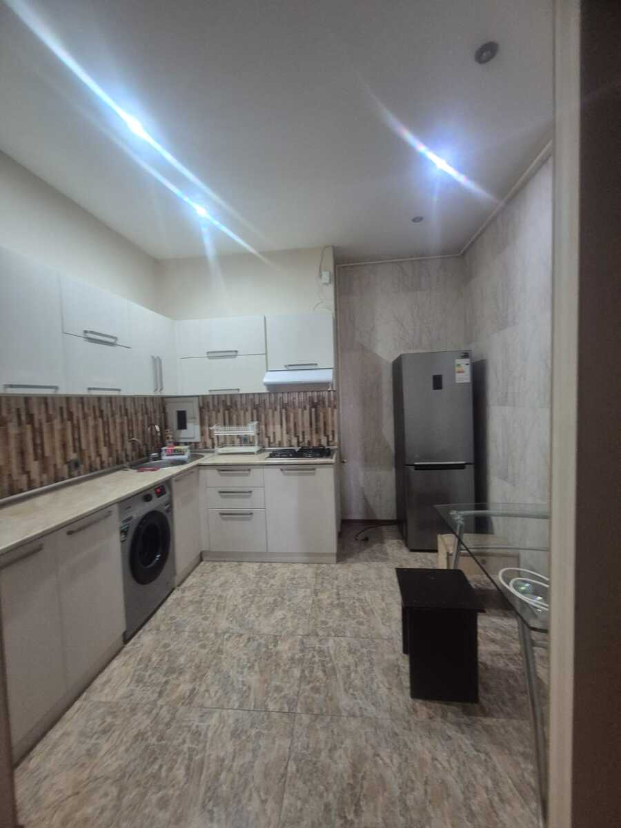 İcarəyə verilir 3 otaqlı yeni tikili 105 m² — Mənzil, Bakı (11)