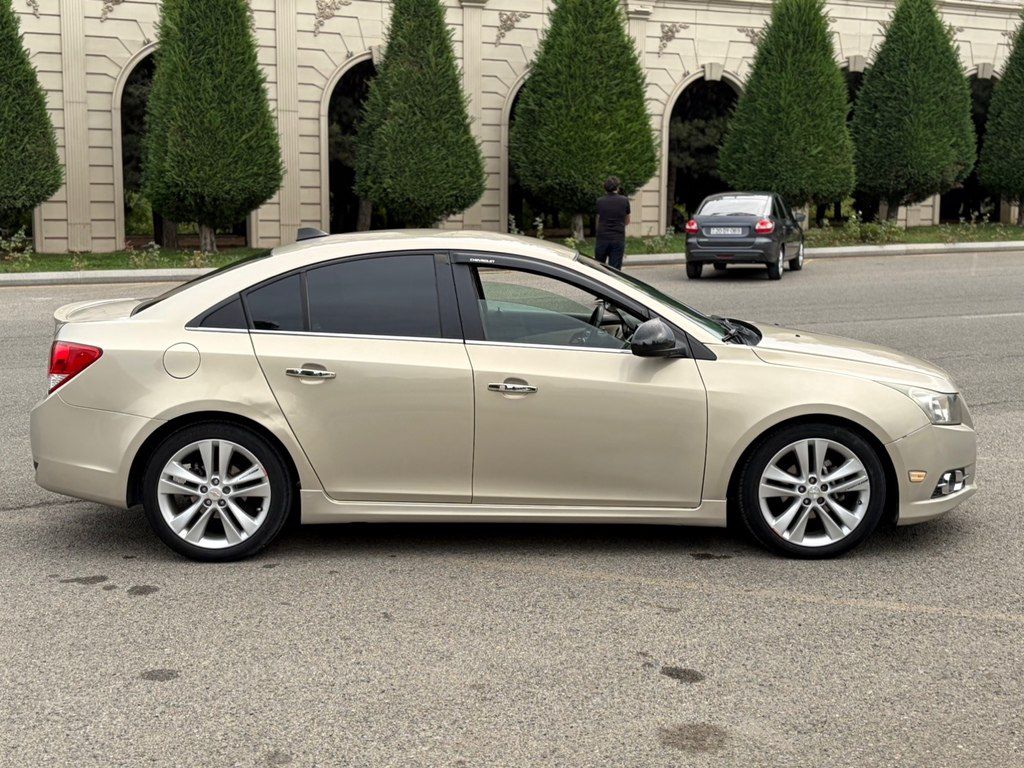 Chevrolet Cruze, 1.4 L, 2012 il, 271 000 km 99-XP-195 — Avtomobillər, Gəncə (4)