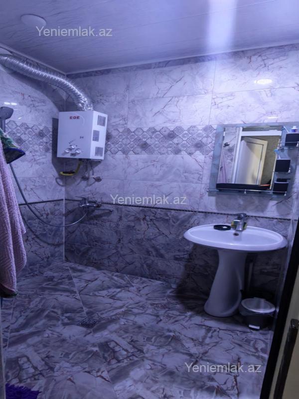 Satılır 4 otaqlı Bina evi menzil (Köhnə tikili), 94 m², 11-ci mikrorayon — Mənzil, Sumqayıt (6)