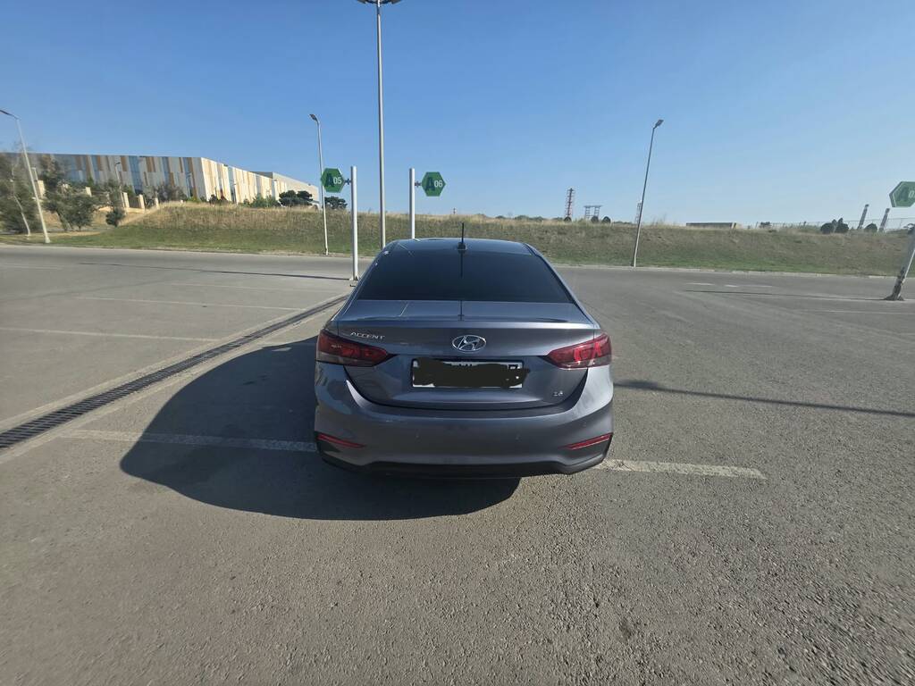 Hyundai Accent, 1.6 L, 2019 il, 210 000 km — Avtomobillər, Bakı (2)