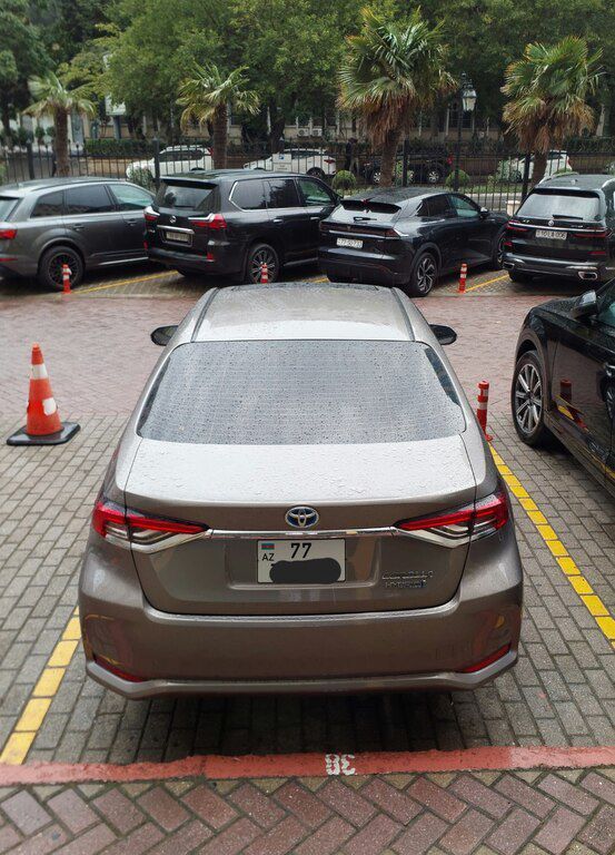 Toyota Corolla, 1.8 L, 0.85 kWh, 2023 il, 78 000 km — Avtomobillər, Bakı (2)