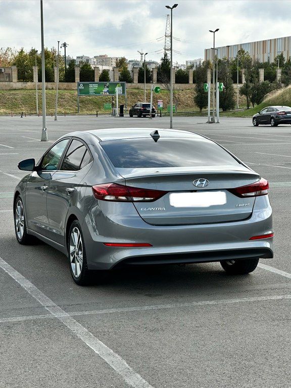 Hyundai Elantra, 2.0 L, 2017 il, 131 966 km — Avtomobillər, Bakı (5)
