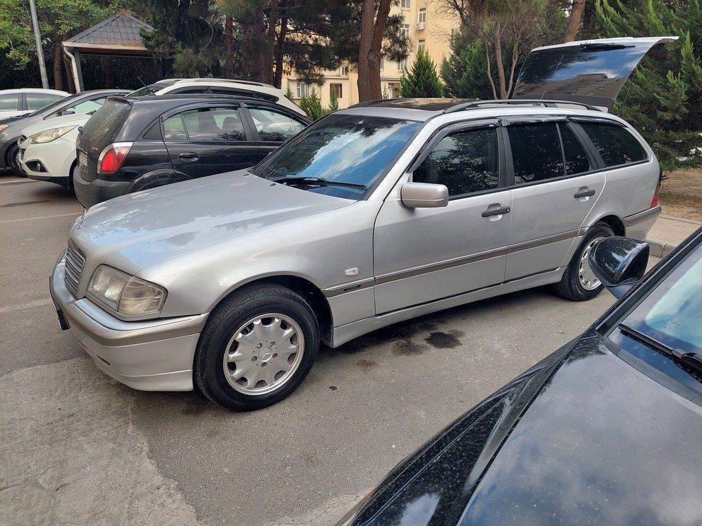 Mercedes C 220, 2.2 L, 2000 il, 368 246 km — Avtomobillər, Bakı (4)
