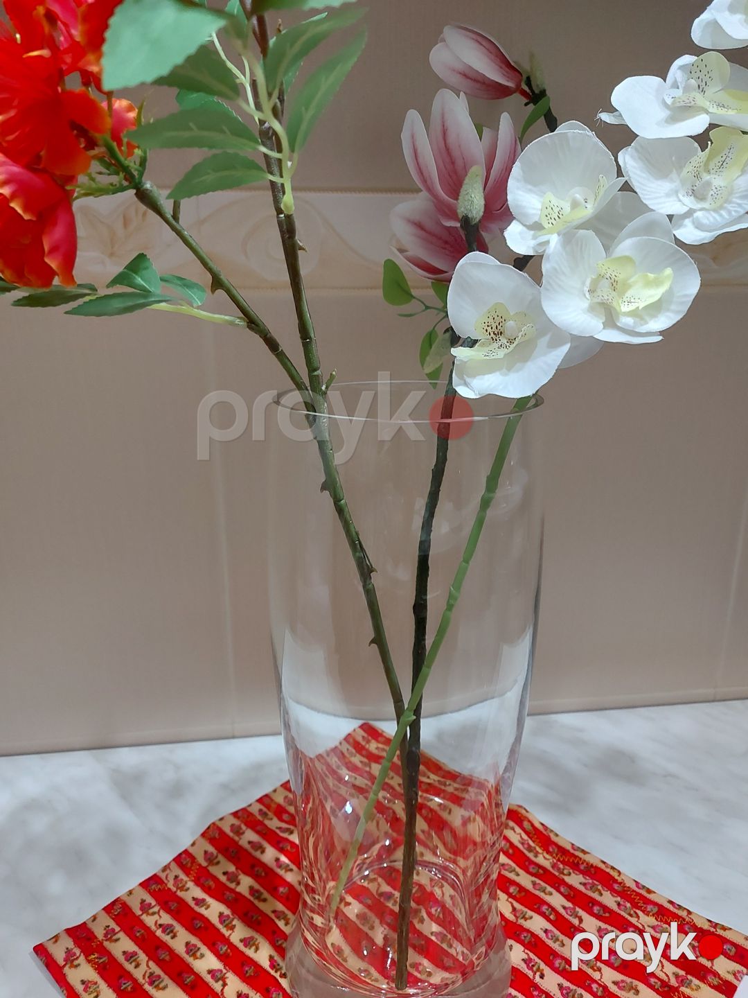 Güldan — Vaazalar, kreslolar, süni çiçəklər, Bakı (2)
