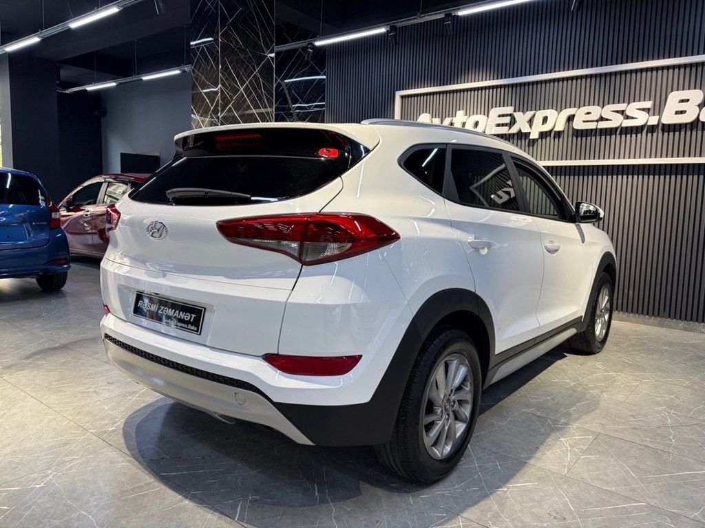 Hyundai Tucson, 2.0 L, 2017 il, 84 500 km — Avtomobillər, Bakı (2)