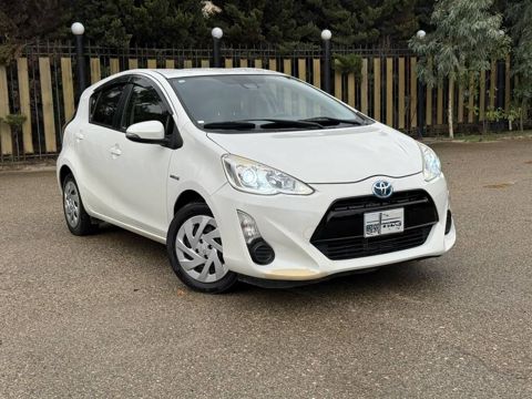 Toyota Aqua, 1.5 L, 0.9 kWh, 2016 il, 62 760 km — Bakı