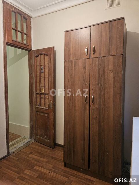 Köhnə tikili Kirayə Verilir Nəsimi r., Memar Əcəmi m., 3 otaq, 46 m² — Bakı