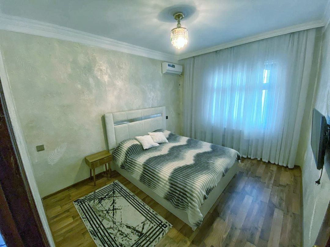 Satılır 2 otaqlı köhnə tikili 62 m² — Mənzil, Bakı (3)