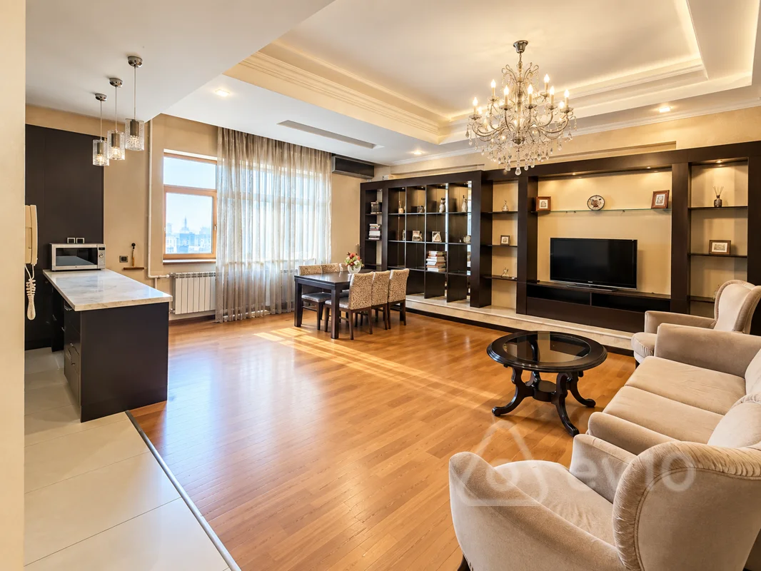 4 otaqlı mənzil, 148 m², Mirəli Qaşqay küçəsi — kirayə — Bakı