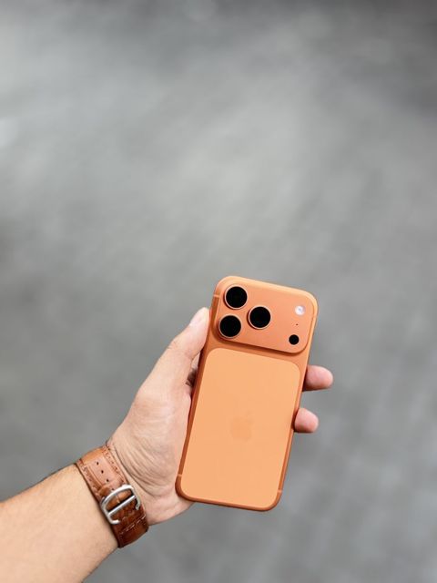 IPhone 17 Pro, 256 GB, Narıncı, Zəmanət, Sənədlərlə, Face ID — Bakı