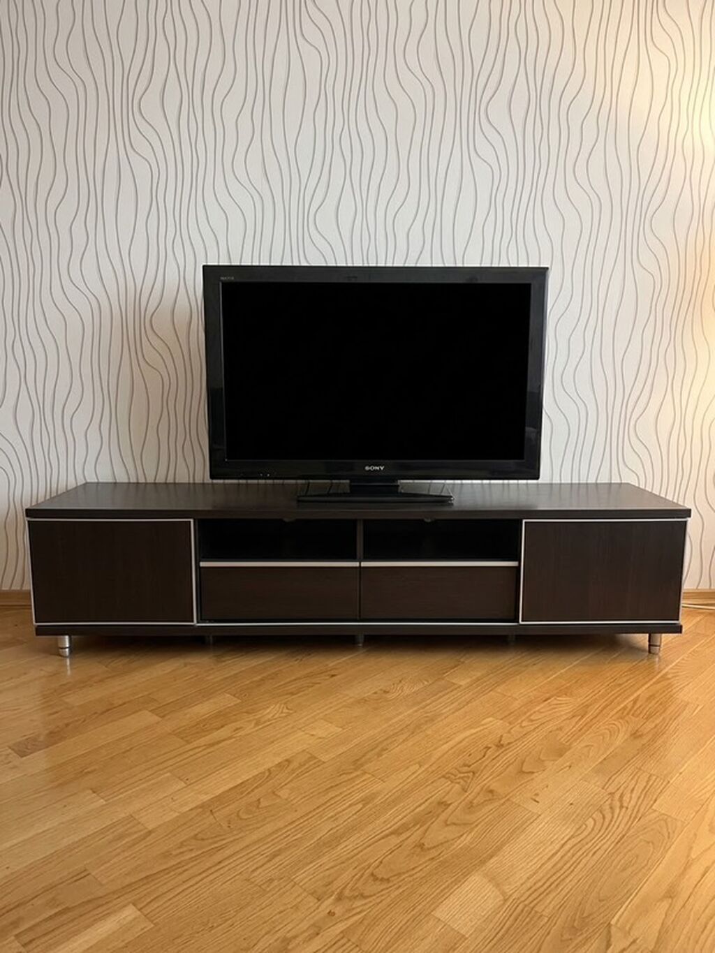 Mebel: TV stendi və mediasentr dolabı - Material: tünd ağac — Televizor altlıqları və standlar, Bakı
